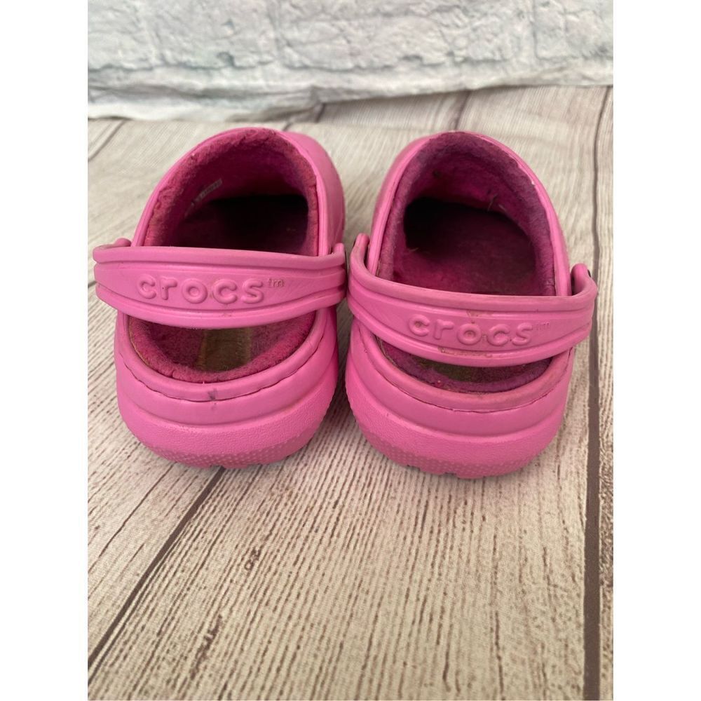 Crocs fur lined claasic clogs w/back strap pink girls C11 - Picture 3 of 8